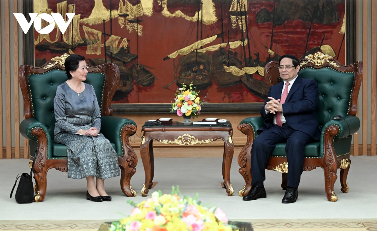 PM pushes closer economic ties with Cambodia